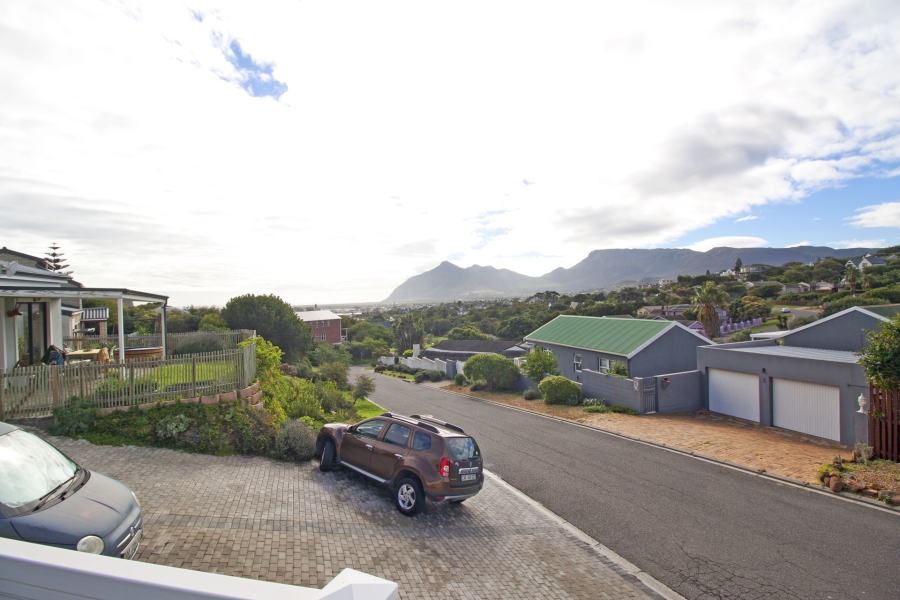 3 Bedroom Property for Sale in Capri Western Cape